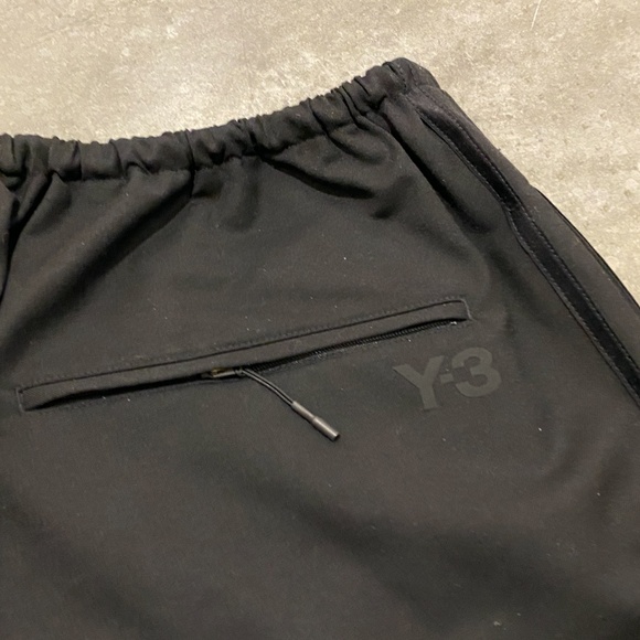 Y-3 Craft Shorts - NWT SS20 - Sold out everywhere - Picture 6 of 9